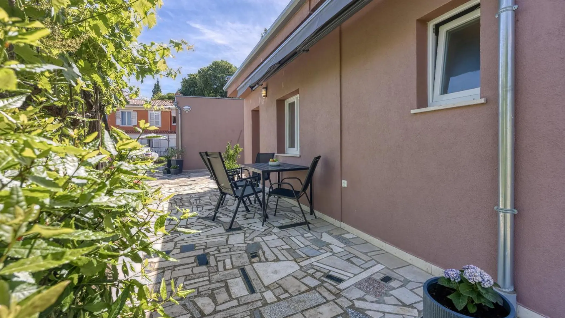 Casa Marti With Terrace & Garden Apartment Rovinj